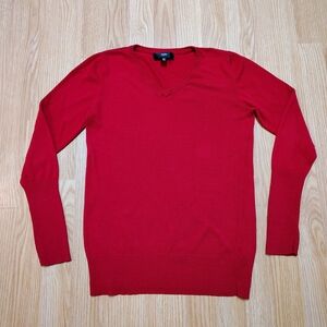 Mossimo Supply Co.Womans, V-Neck Sweater in Bold Red, Size M